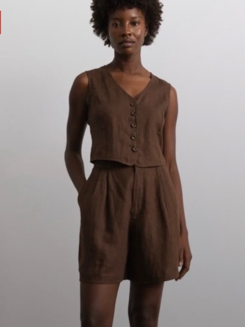 OZMA Pfieffer Short in Brown